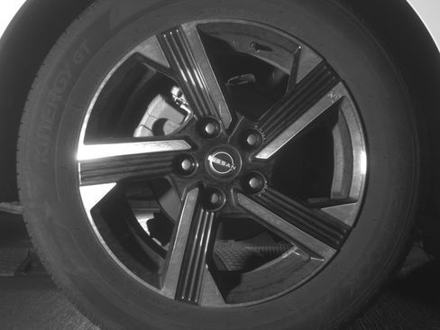 Used 2025 Nissan Sentra SV image 15