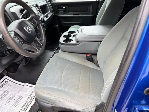 Used 2018 RAM 2500 Tradesman w/ Chrome Appearance Group AWD/4WD image 12