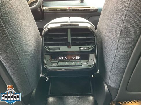 Used 2023 BMW iX xDrive50 w/ Sport Package AWD/4WD image 33