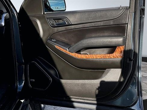 Used 2019 Chevrolet Tahoe Premier w/ Max Trailering Package image 25