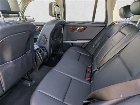 Used 2012 Mercedes-Benz GLK 350 2WD image 18