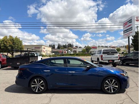 Used 2023 Nissan Maxima SV w/ Floor Mat Group FWD image 4