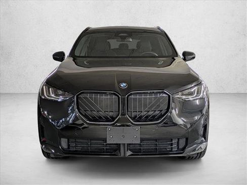 Used 2025 BMW X3 xDrive30i w/ M Sport Package image 2