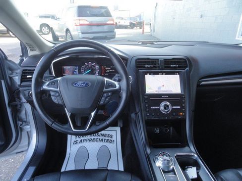 Used 2019 Ford Fusion Titanium image 16