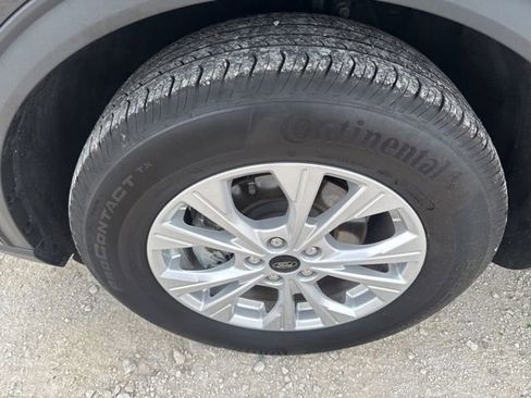 Used 2025 Ford Escape Active AWD/4WD image 26