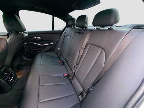 Used 2021 BMW 330i Sedan w/ Convenience Package image 20