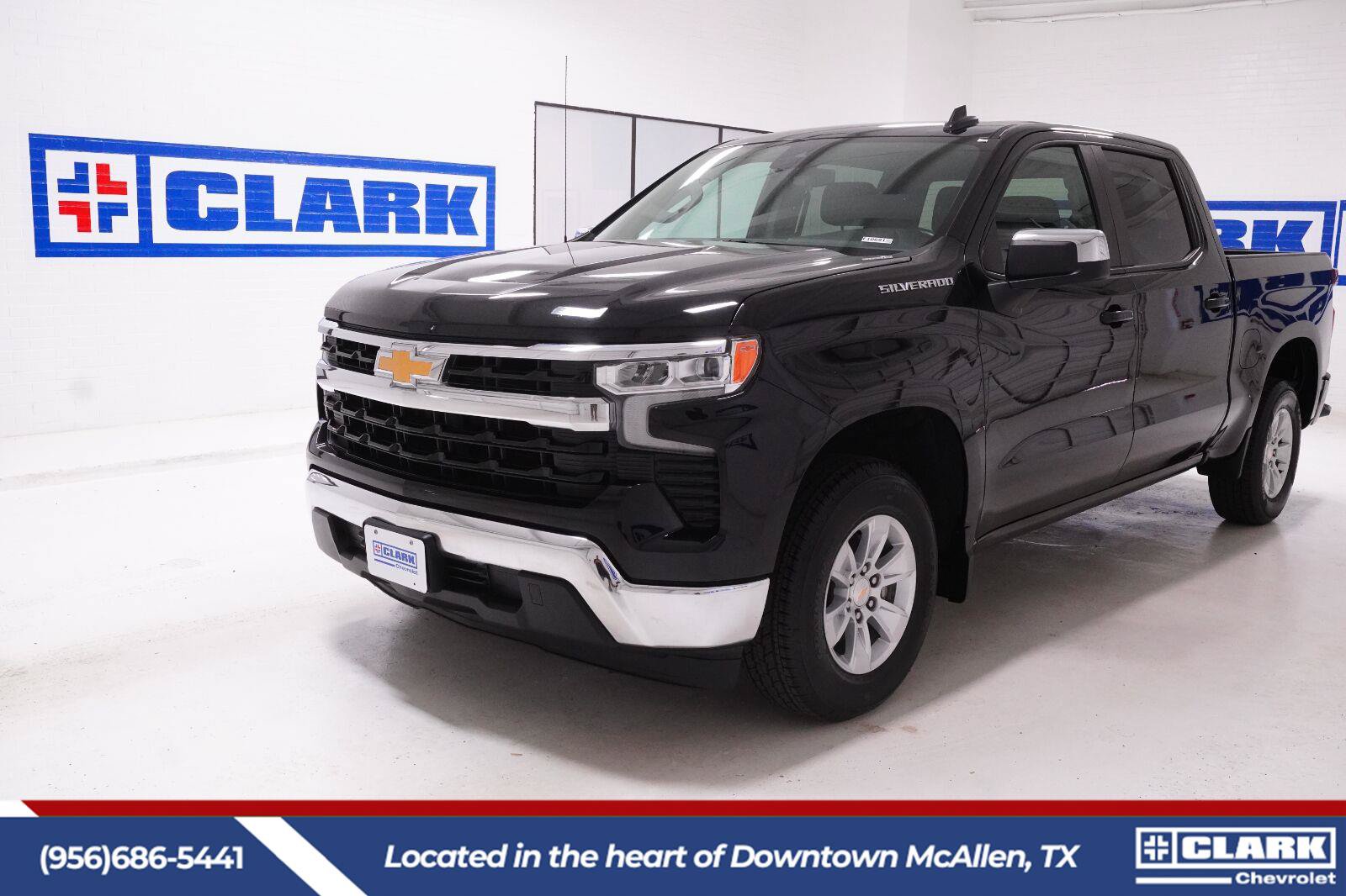 Used 2025 Chevrolet Silverado 1500 LT RWD image 1