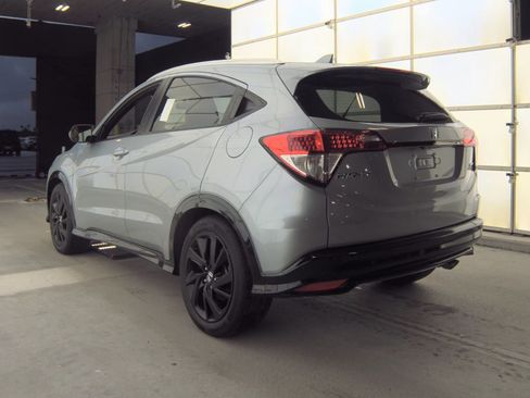Used 2022 Honda HR-V Sport image 6