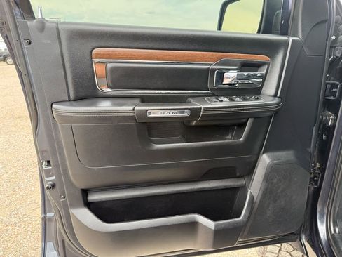Used 2015 RAM 1500 Laramie w/ Convenience Group AWD/4WD image 29