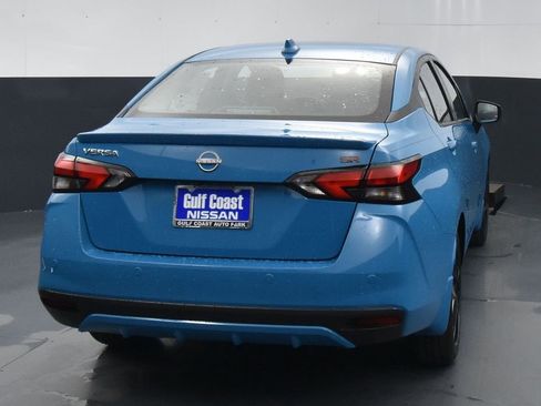 Certified 2025 Nissan Versa SR w/ Trunk Package image 19