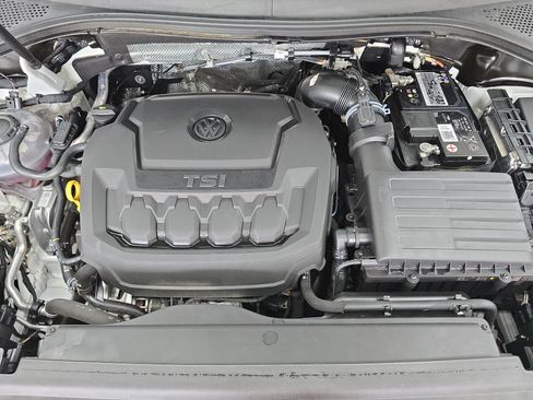 Used 2023 Volkswagen Tiguan SE FWD image 31