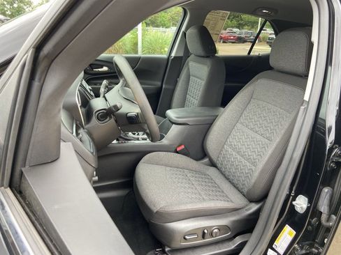 Used 2023 Chevrolet Equinox LT AWD/4WD image 18