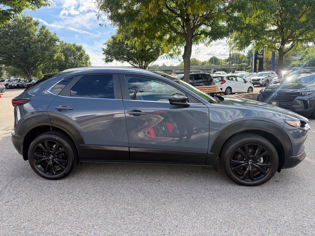 Used 2024 MAZDA CX-30 AWD 2.5 S w/ Preferred Package image 11