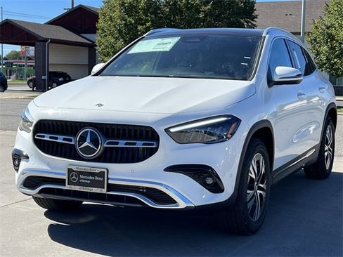 Certified 2025 Mercedes-Benz GLA 250 4MATIC image 40