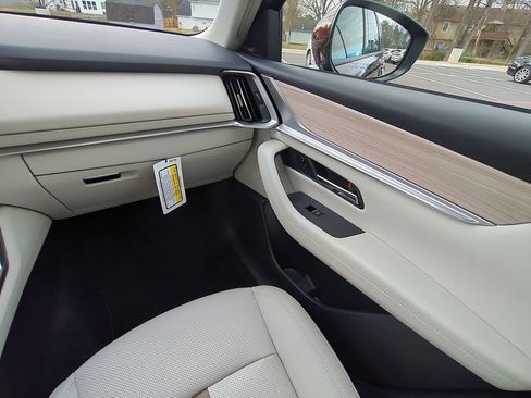 New 2026 MAZDA CX-90 3.3 Turbo w/ Premium Plus Pkg image 17