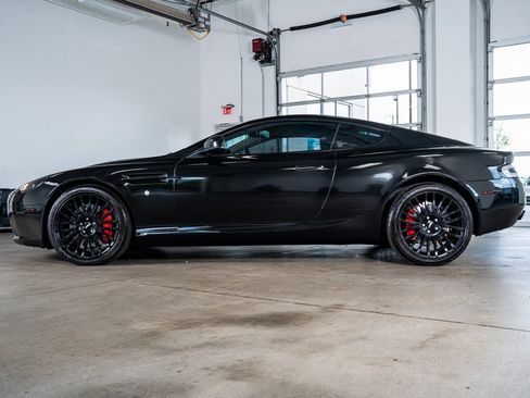 Used 2011 Aston Martin DB9 Coupe image 8