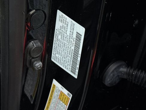 Certified 2022 Honda Pilot TrailSport image 17