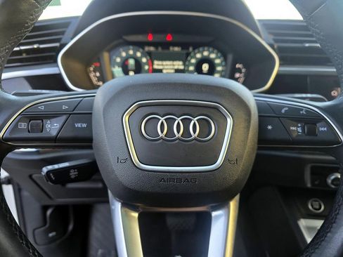 Used 2022 Audi Q3 2.0T Premium image 10