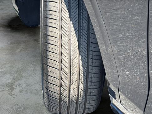 Certified 2026 Genesis GV70 2.5T Advanced AWD/4WD image 45