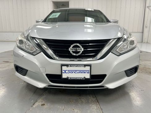 Used 2018 Nissan Altima 2.5 S w/ S Convenience Package image 28