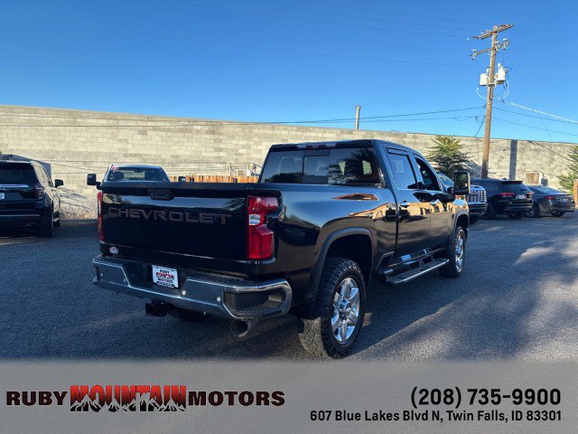 Used 2020 Chevrolet Silverado 3500 LTZ w/ LTZ Premium Package AWD/4WD image 7