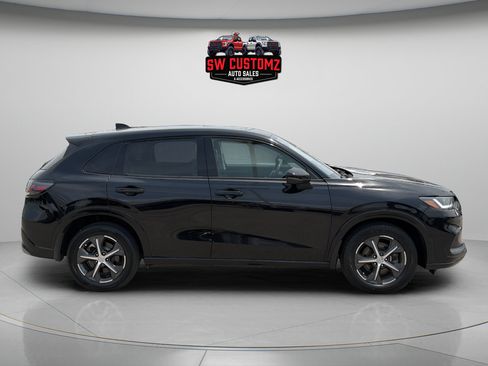 Used 2024 Honda HR-V EX-L image 8