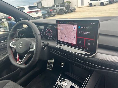 New 2026 Volkswagen GTI SE FWD image 34