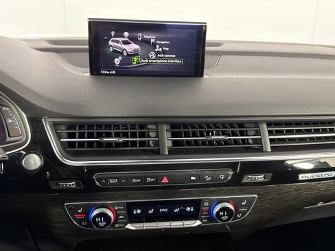 Used 2017 Audi Q7 3.0T Premium Plus image 22
