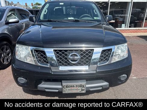 Used 2014 Nissan Frontier SV AWD/4WD image 2