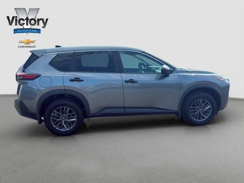 Used 2023 Nissan Rogue S FWD image 8