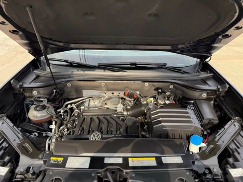 Used 2021 Volkswagen Atlas SEL Premium image 13