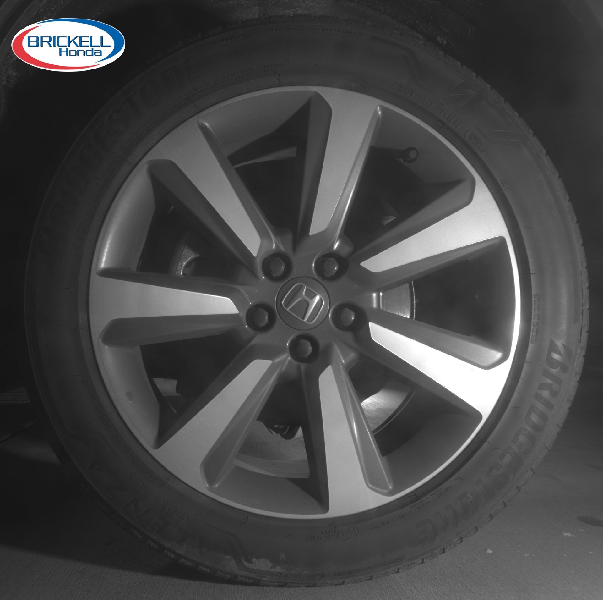 Used 2024 Honda Pilot Elite image 11