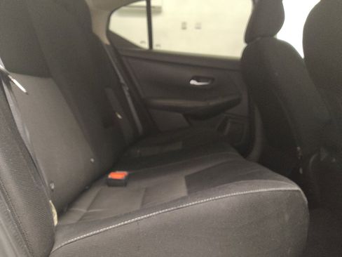 Used 2020 Nissan Sentra SV FWD image 19
