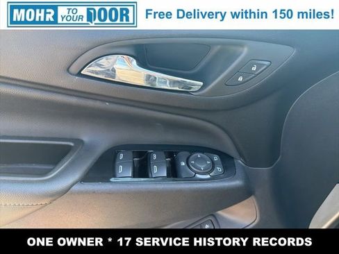 Used 2023 Chevrolet Equinox Premier AWD/4WD image 11