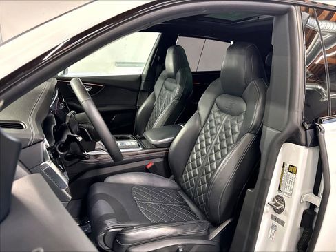 Used 2023 Audi SQ8 Prestige w/ Prestige Package AWD/4WD image 25