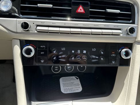 New 2026 Genesis G70 2.5T Prestige RWD image 19