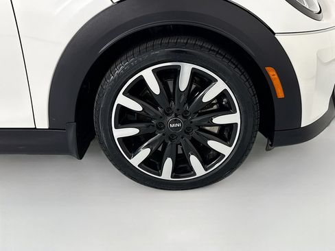 Certified 2023 MINI Cooper S FWD image 27