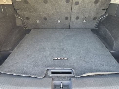 Used 2023 Nissan Rogue S FWD image 26