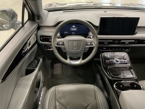 Used 2023 Lincoln Nautilus Reserve w/ Equipment Group 202A AWD/4WD image 16