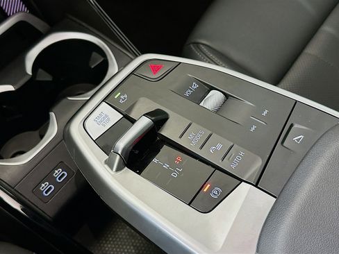 Used 2025 BMW X1 xDrive28i image 24