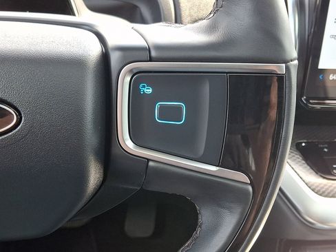 Used 2025 Ford Expedition Platinum w/ Stealth Performance Package image 22