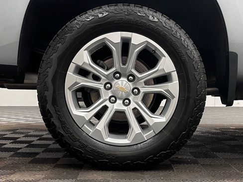 Used 2023 Chevrolet Silverado 1500 LTZ w/ LTZ Convenience Package II image 15