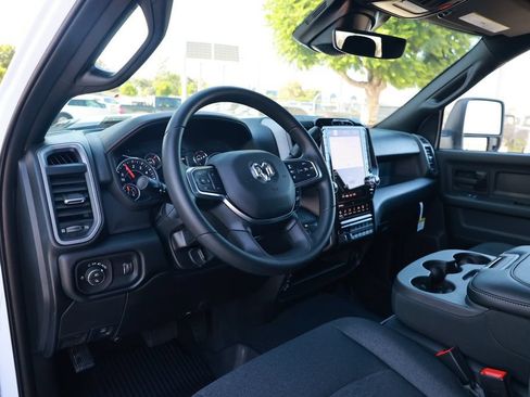 New 2026 RAM 2500 Tradesman AWD/4WD image 14
