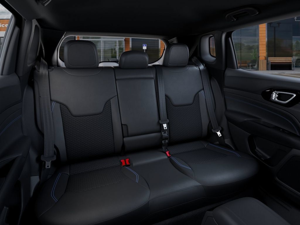 New 2026 Jeep Compass Latitude AWD/4WD image 16