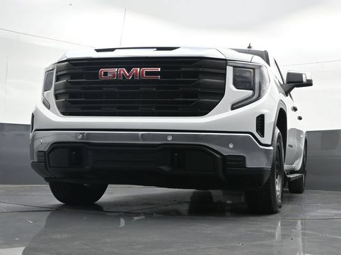 Used 2024 GMC Sierra 1500 Pro w/ Pro Value Package AWD/4WD image 37