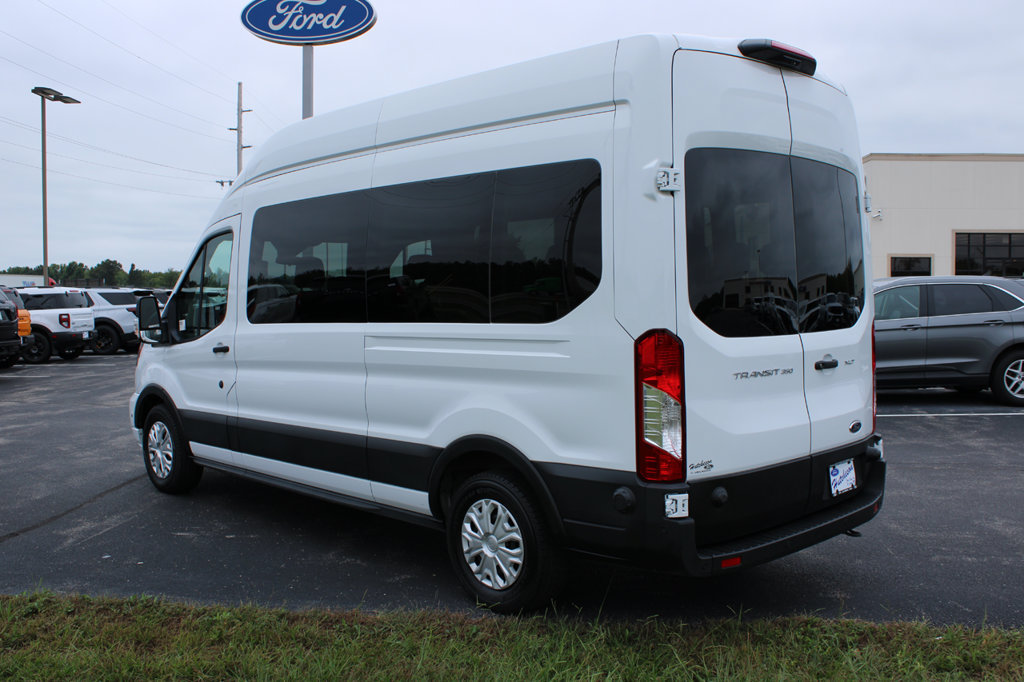 Used 2024 Ford Transit 350 XLT RWD image 8
