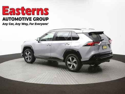 Used 2022 Toyota RAV4 SE image 64