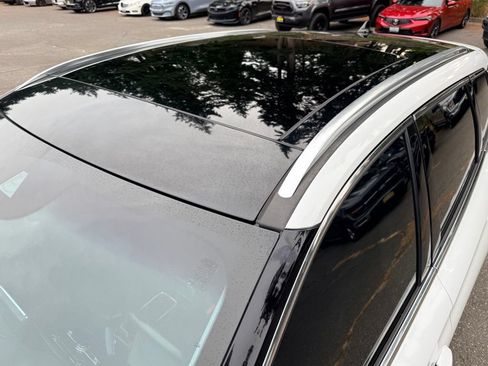 Certified 2021 Lincoln Corsair AWD w/ Premium Package image 35