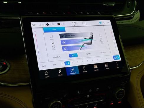 New 2025 Jeep Grand Cherokee L Summit image 16