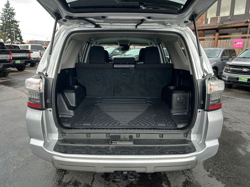 Used 2024 Toyota 4Runner TRD Off-Road AWD/4WD image 24